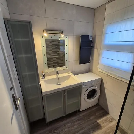 Apartament Maya *