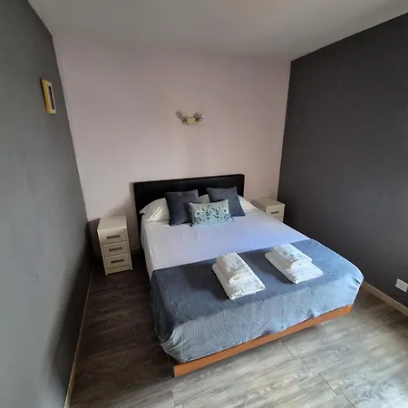 Apartment Maya Roses